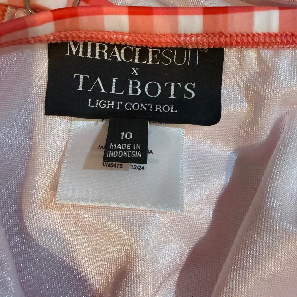 Miraclesuit‎ x Talbots Cabana Tankini Picnic Plaid Gingham Swimsuit Red White 10